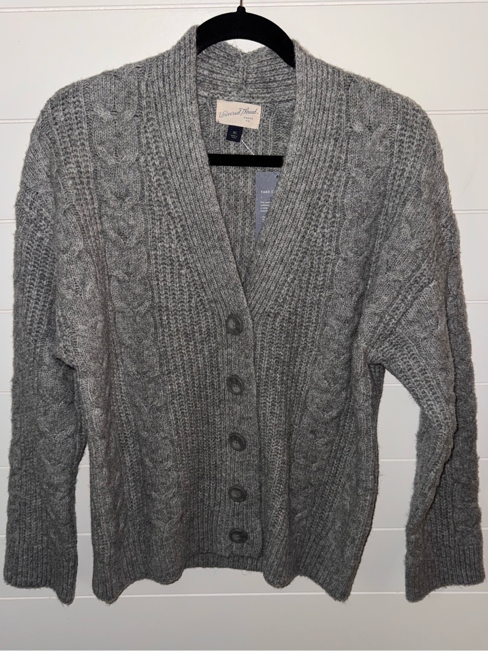 New oversized Universal Thread Gray Cable Knit Button Cardigan